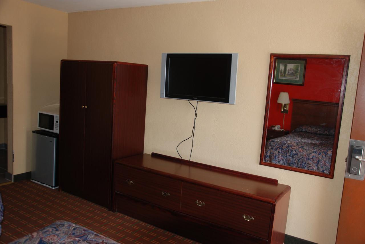 Mount Laurel Motel Hazleton Luaran gambar